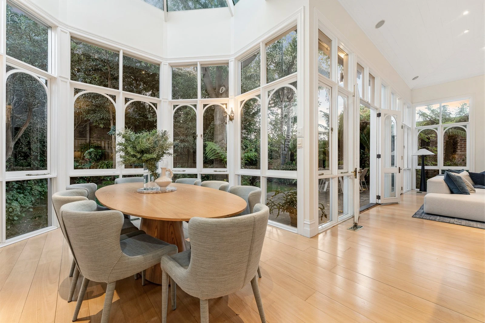 7 Hawksburn Road, South Yarra, 3141