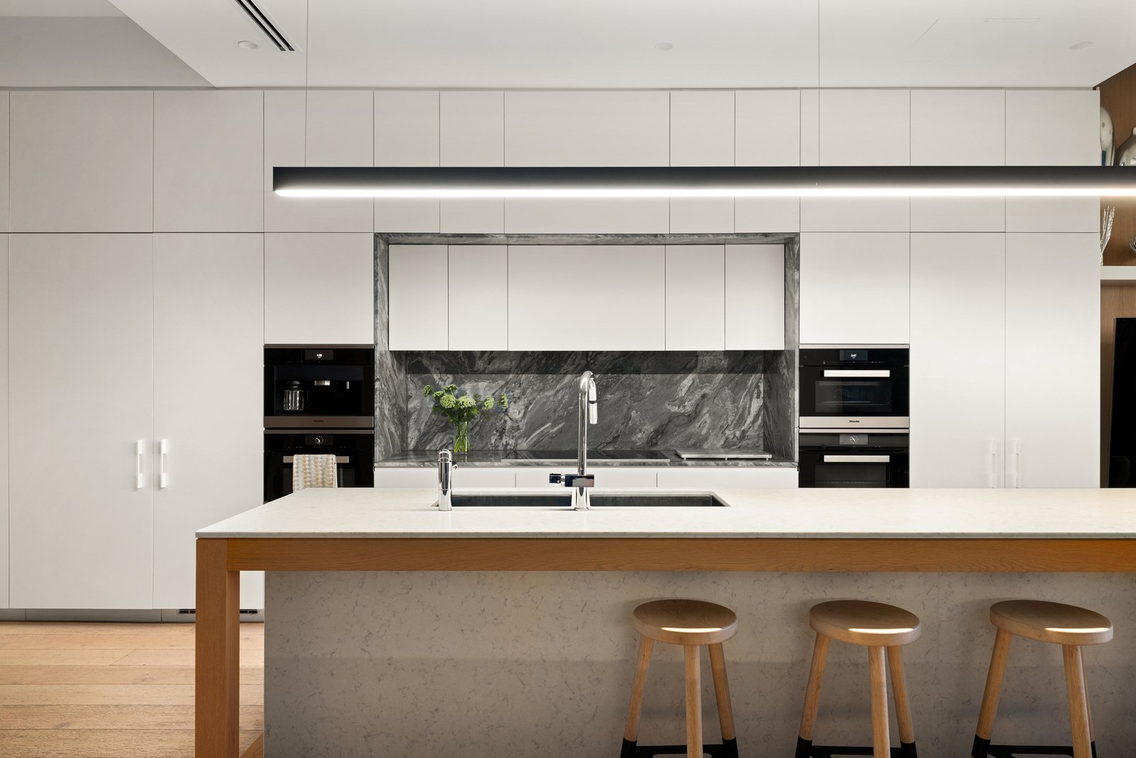 77 Beaconsfield Parade, Albert Park, 3206