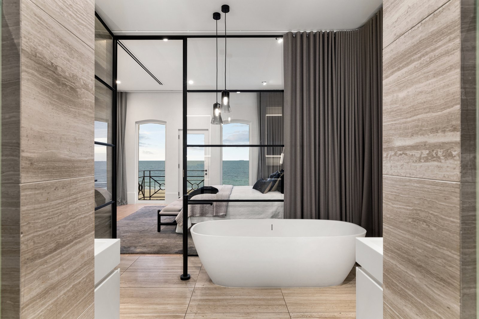 77 Beaconsfield Parade, Albert Park, 3206