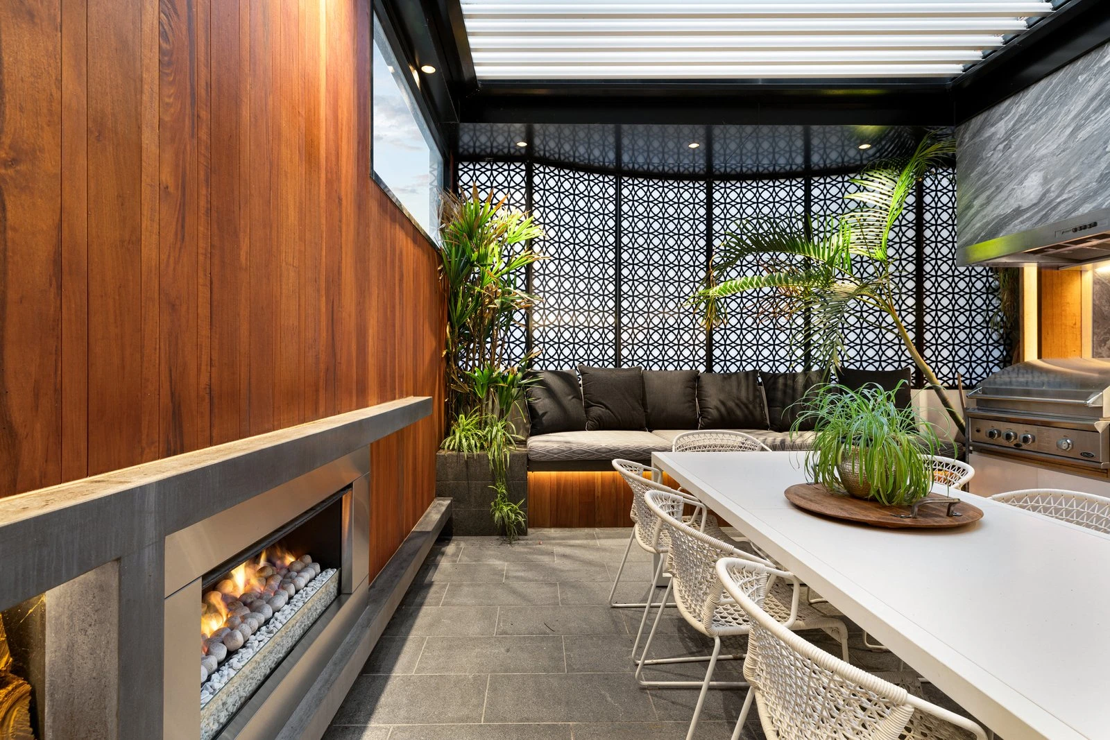 77 Beaconsfield Parade, Albert Park, 3206