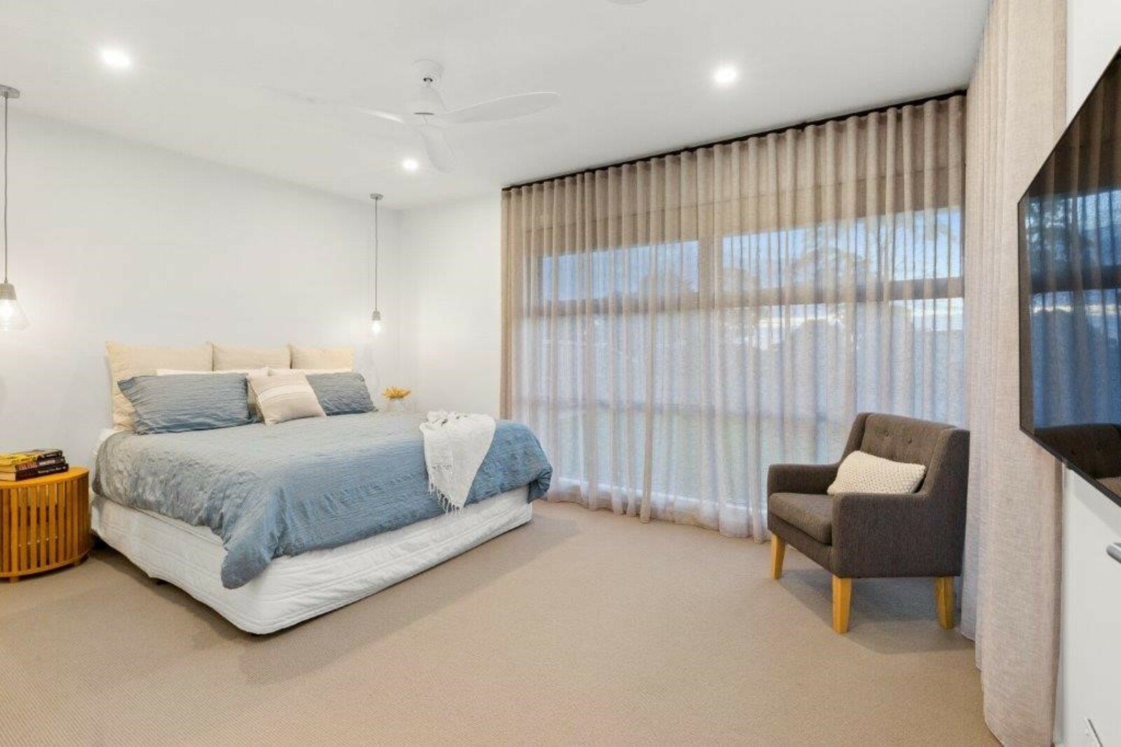 8 Greenlaw Crescent, Mount Martha, 3934