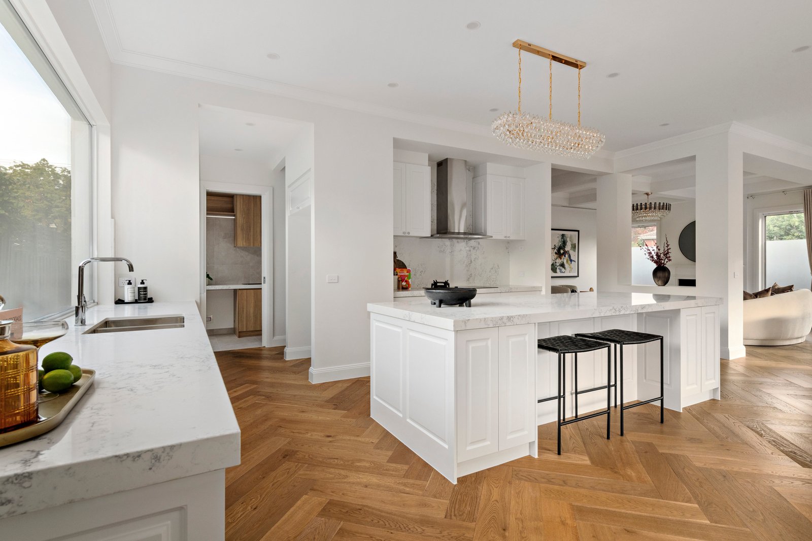 8 Hadley Court, Glen Iris, 3146