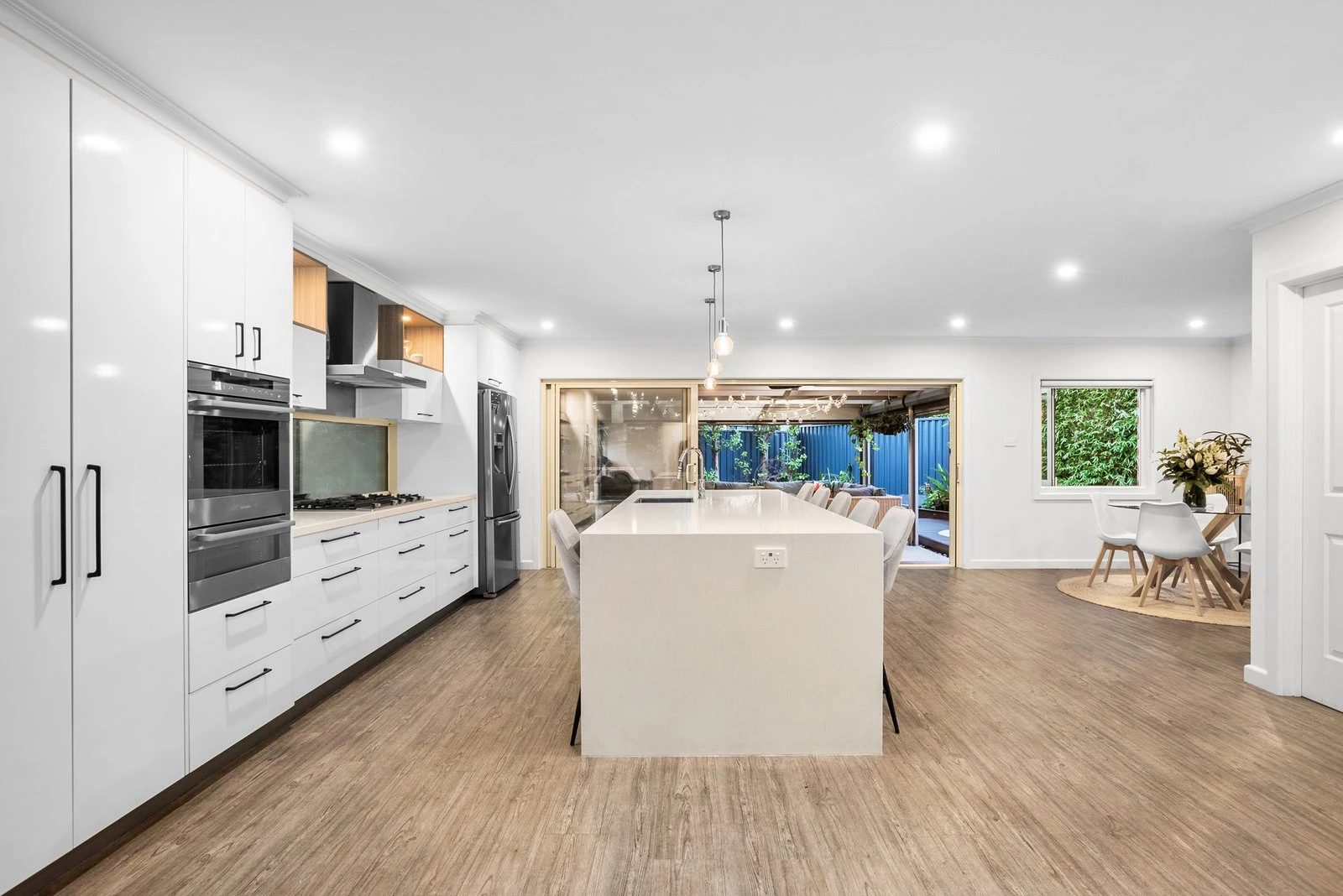8 Hibiscus Avenue, Cheltenham, 3192