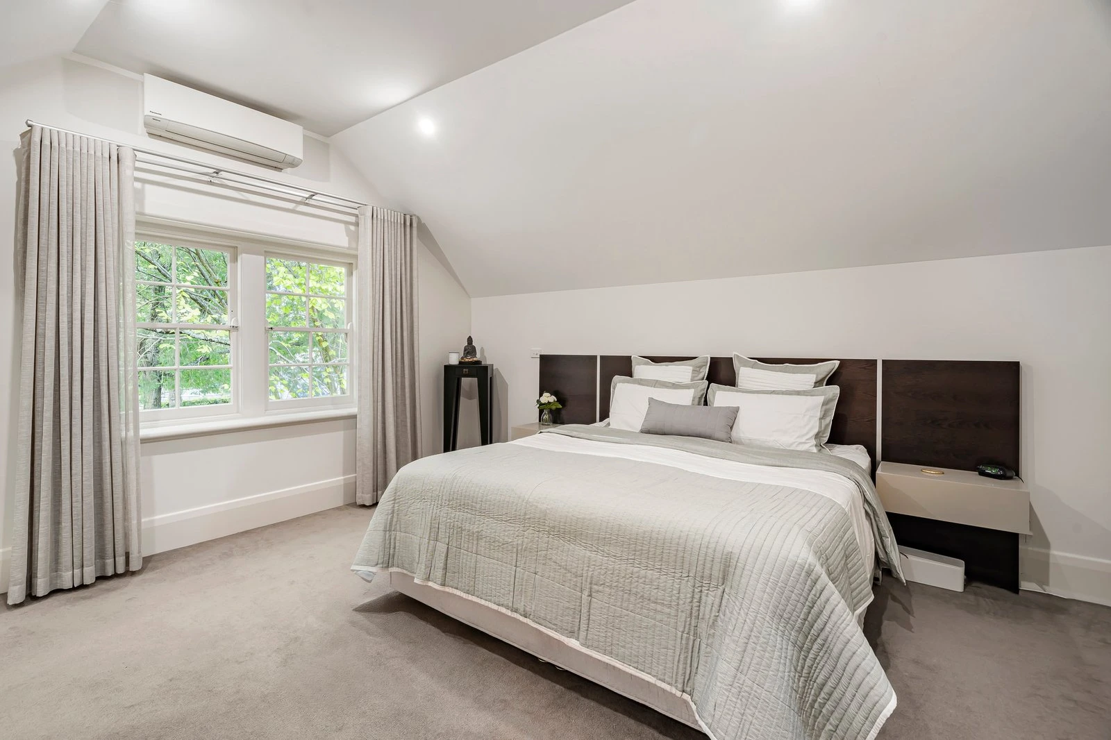 8 Winson Green Road, Canterbury, 3126