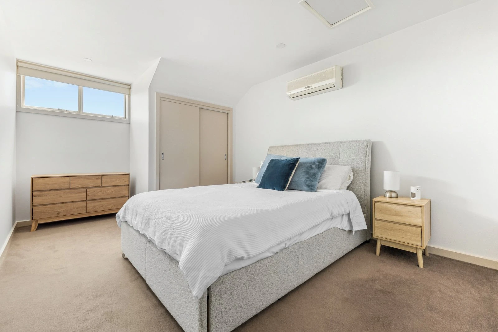 8/164 Barkers Road, Hawthorn, 3122