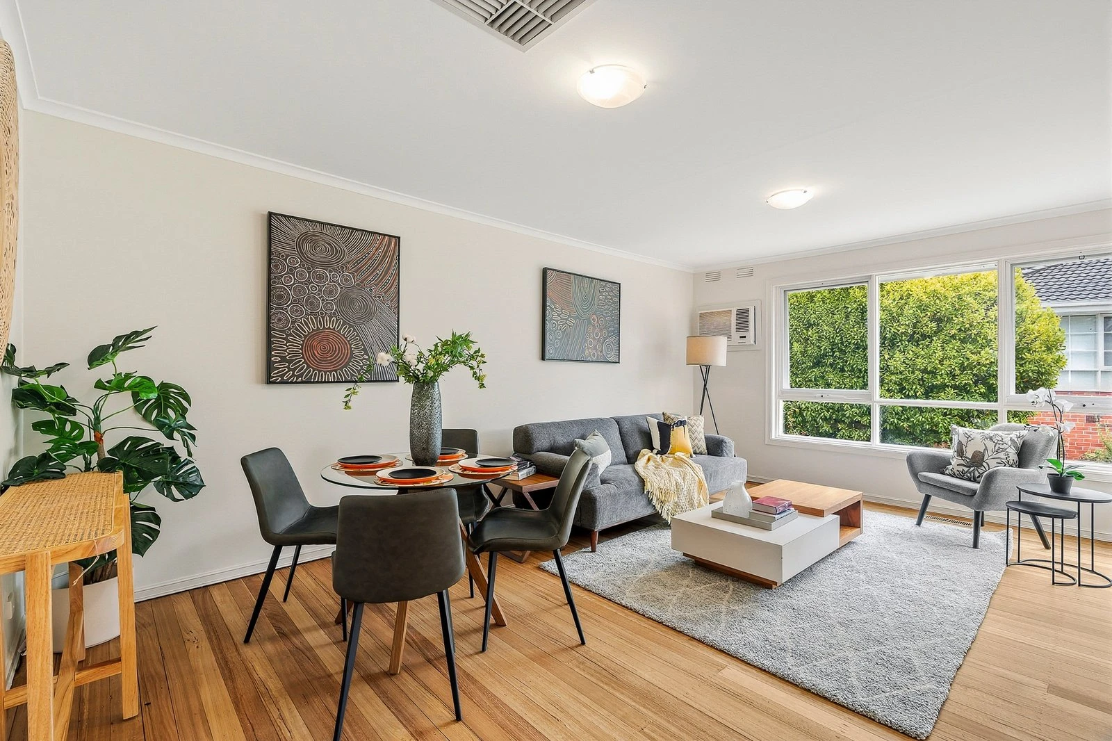 8/17 Kingsley Crescent, Mont Albert, 3127