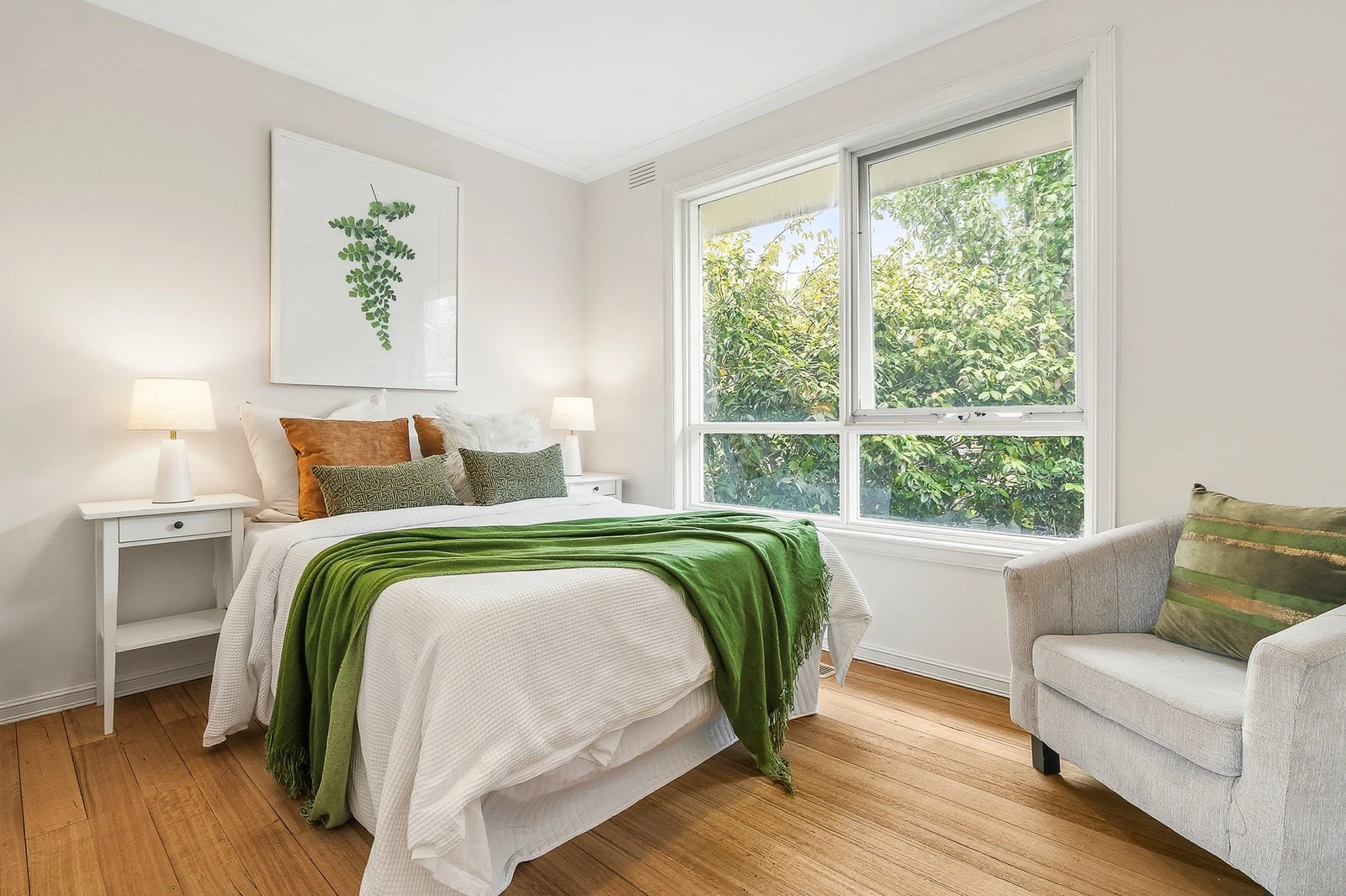 8/17 Kingsley Crescent, Mont Albert, 3127