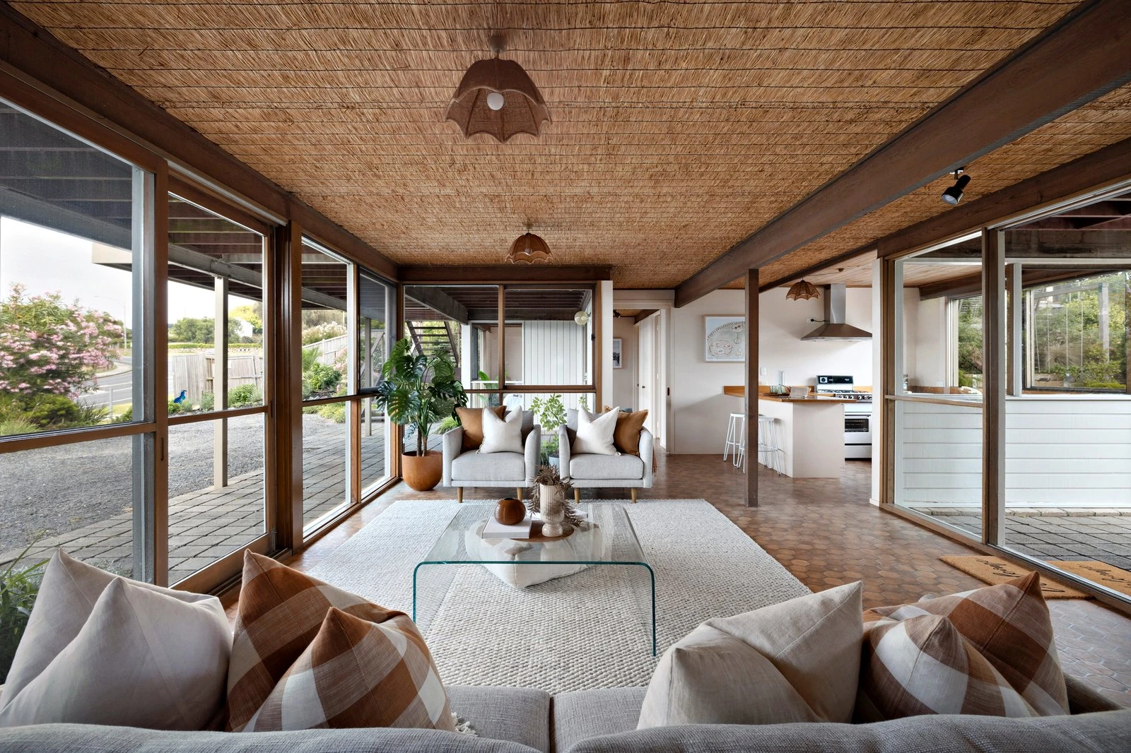 829 Esplanade, Mornington, 3931