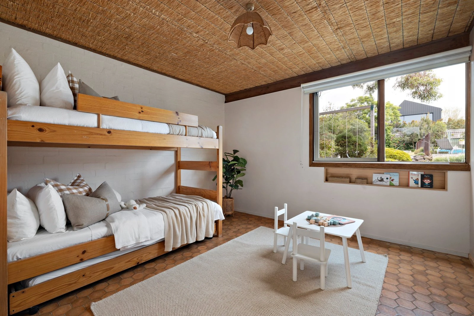 829 Esplanade, Mornington, 3931