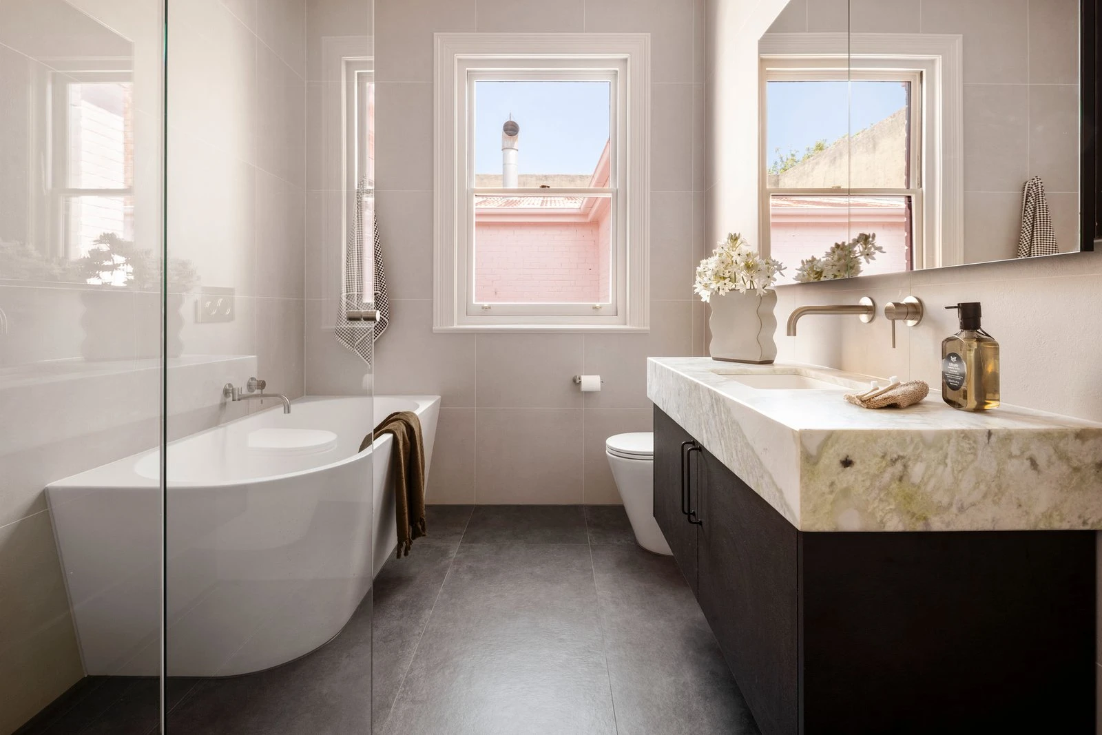 83 Faraday Street, Carlton, 3053