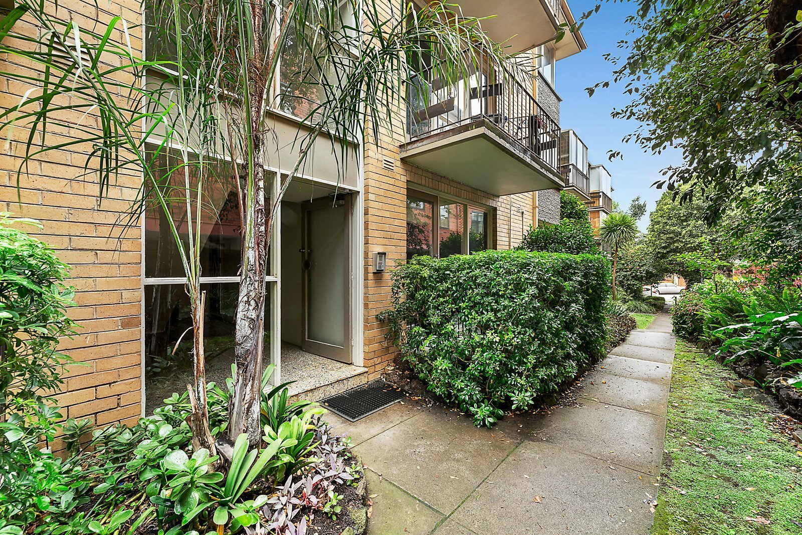 8/492 Glenferrie Road, Hawthorn, 3122