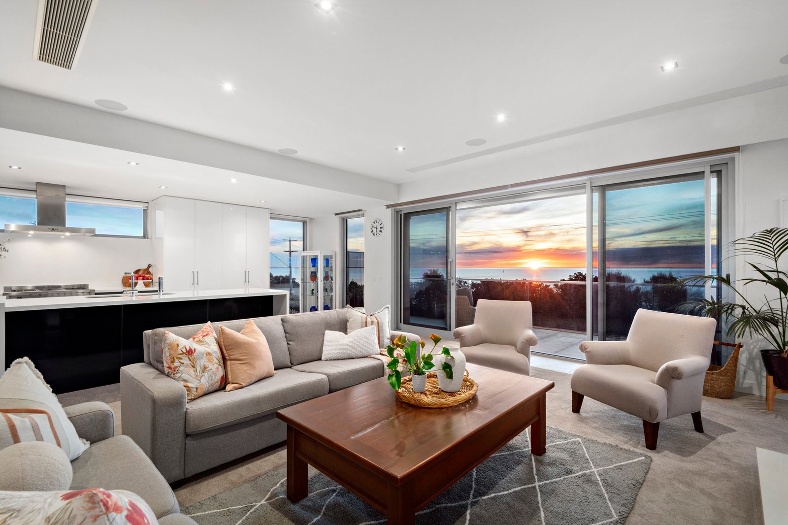 86 Marine Drive, Safety Beach, 3936