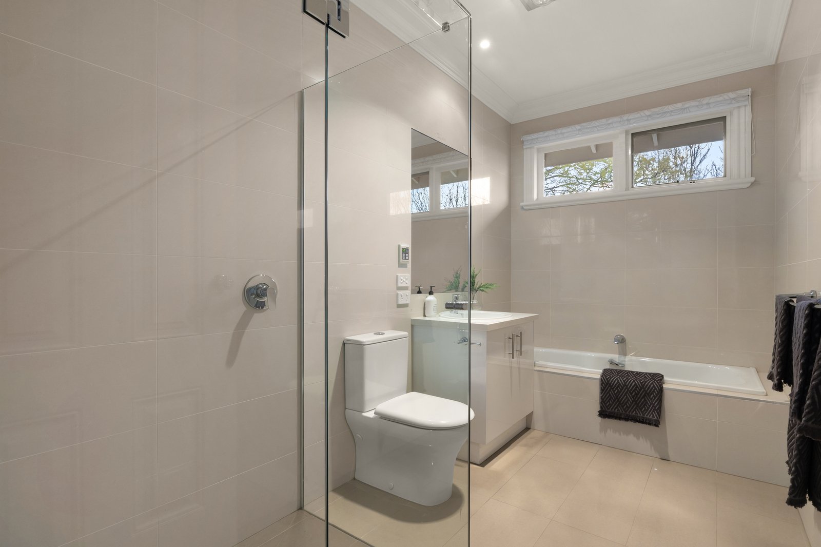 9 Boyanda Road, Glen Iris, 3146