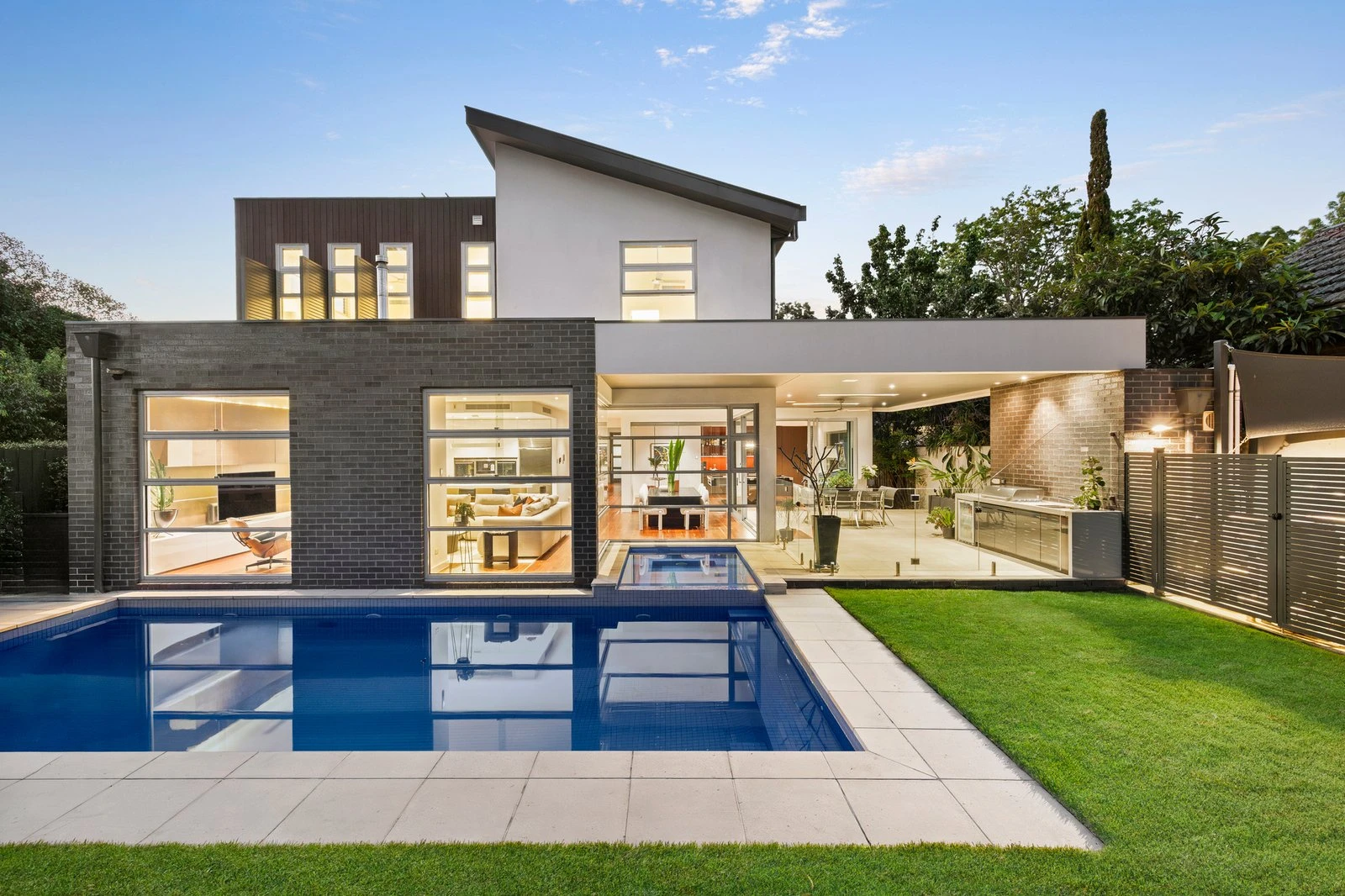 9 Dent Street, Glen Iris, 3146