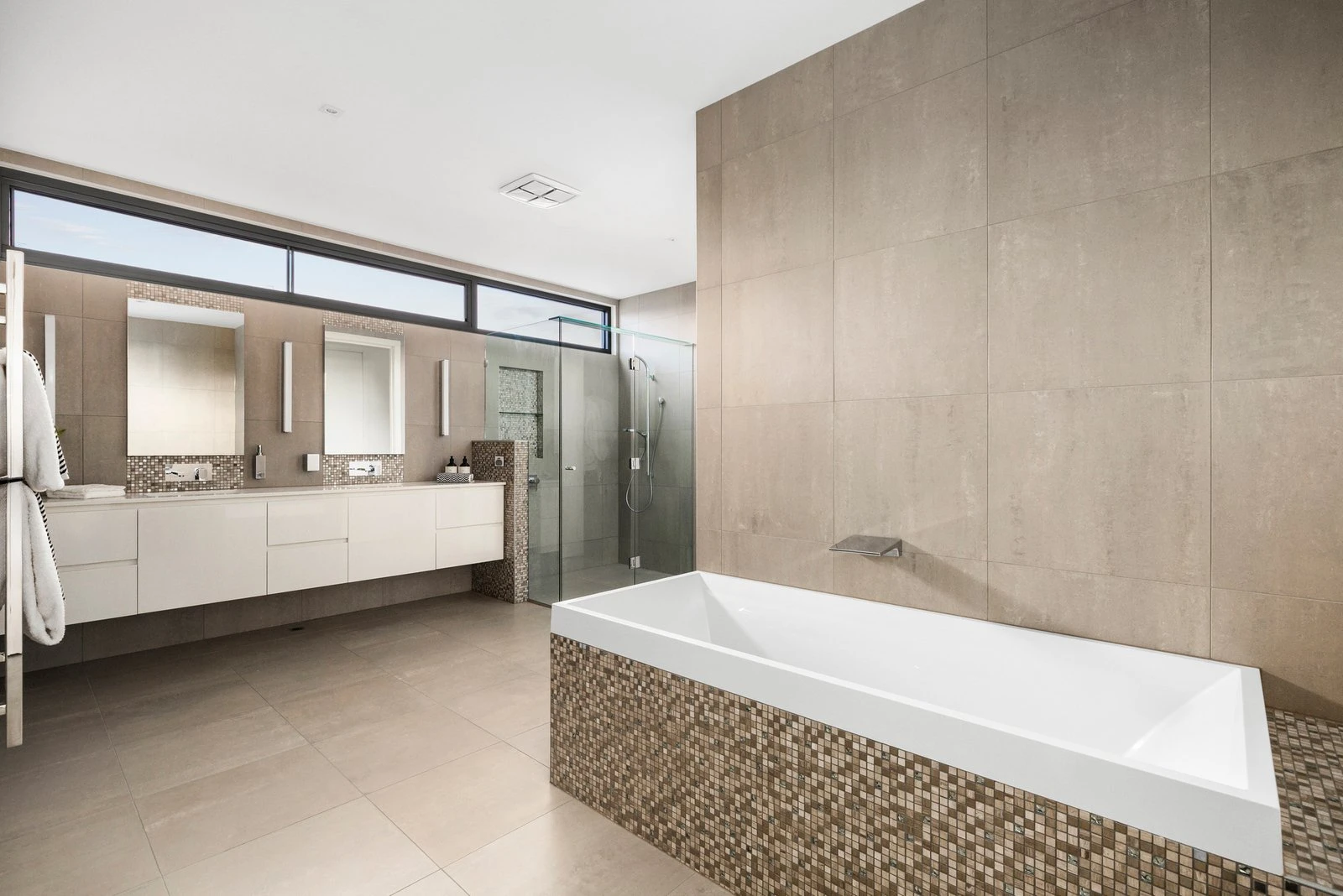 9 Dent Street, Glen Iris, 3146