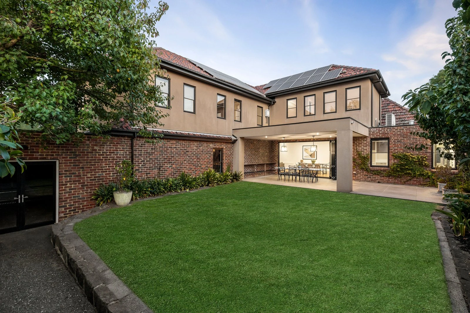 9 Huntingfield Road, Brighton, 3186