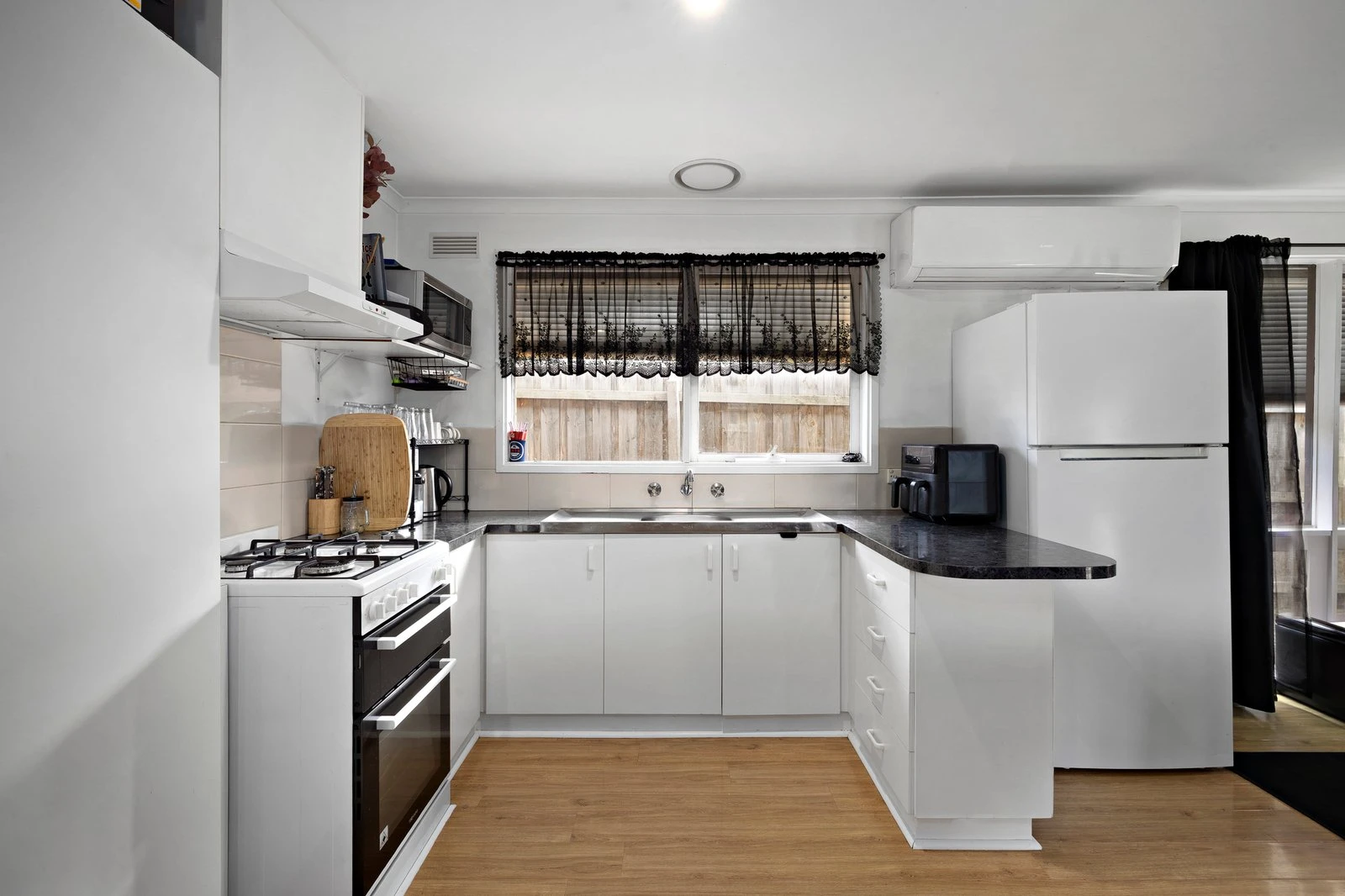 9 Hodgins Road, Hastings, 3915