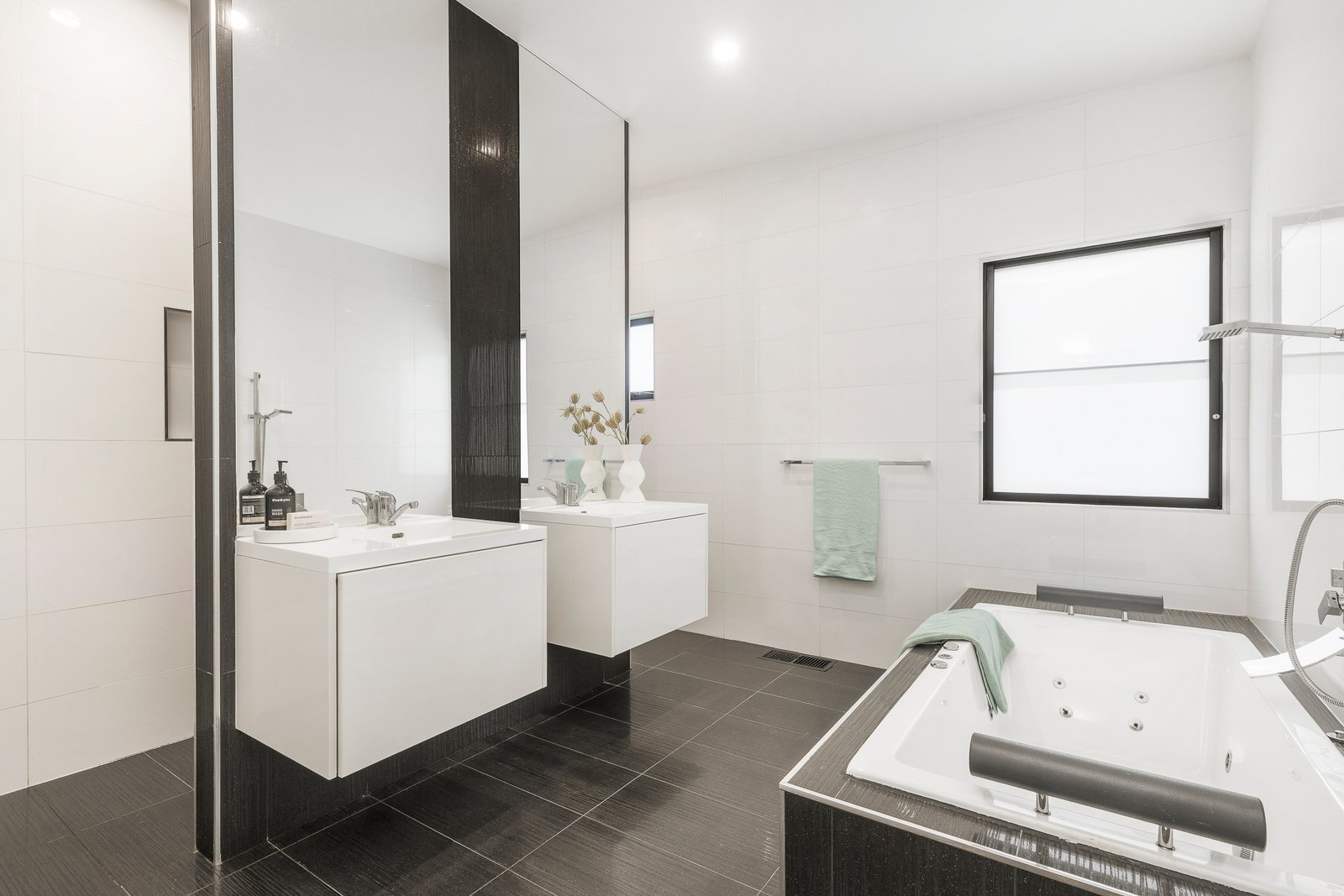 9 Kendari Avenue, Balwyn North, 3104