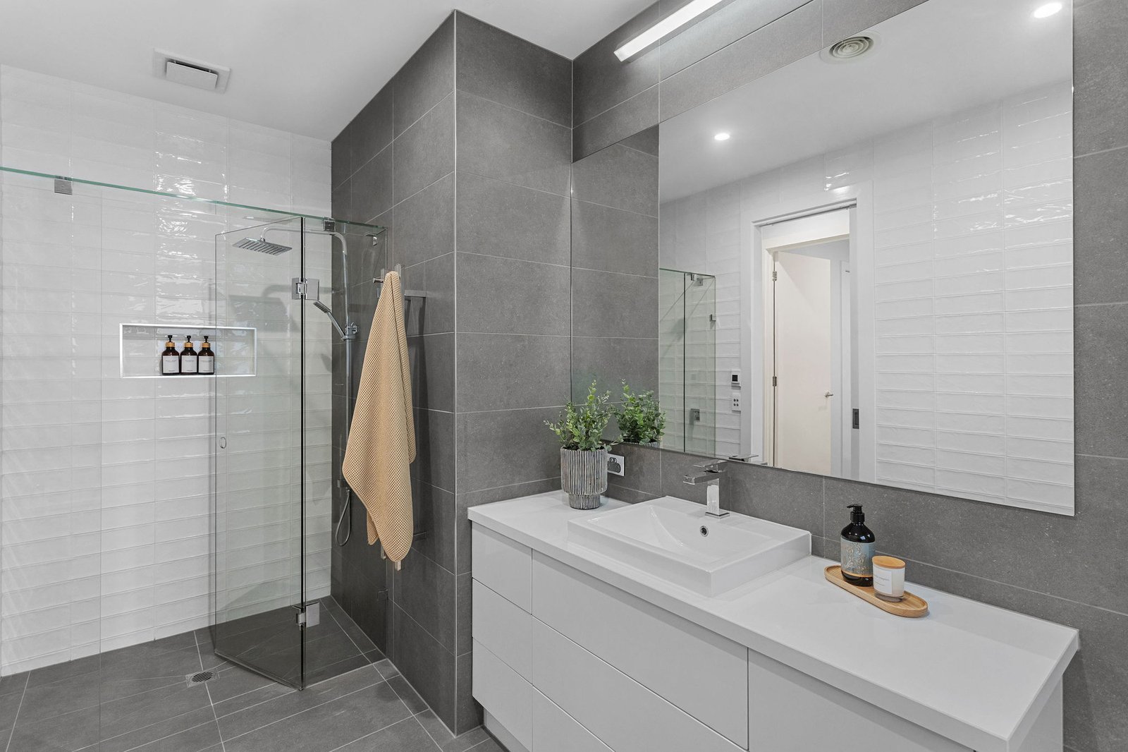 9 Strachans Road, Mornington, 3931