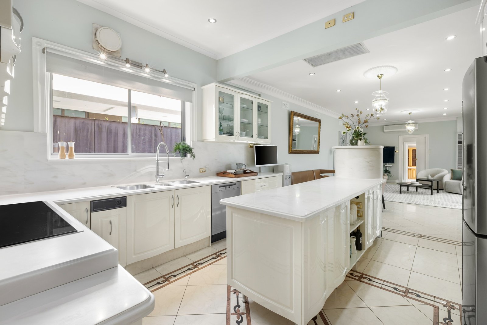 9 Thomas Street, Kew, 3101