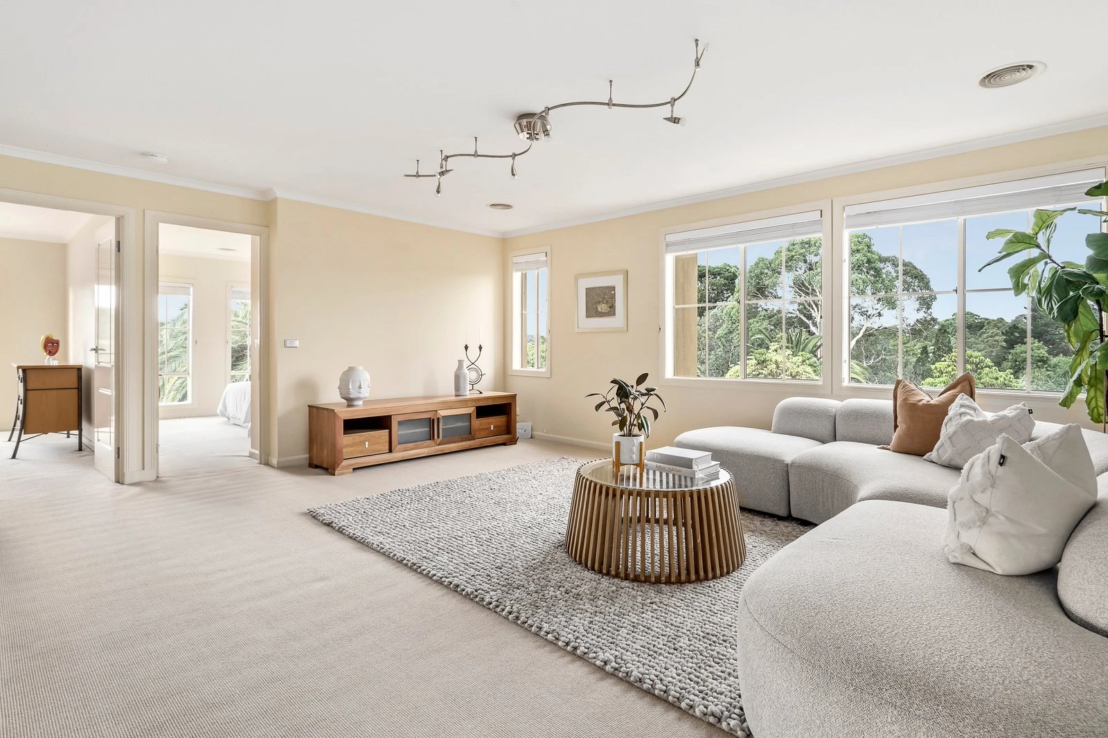 9 Villanova Court, Park Orchards, 3114