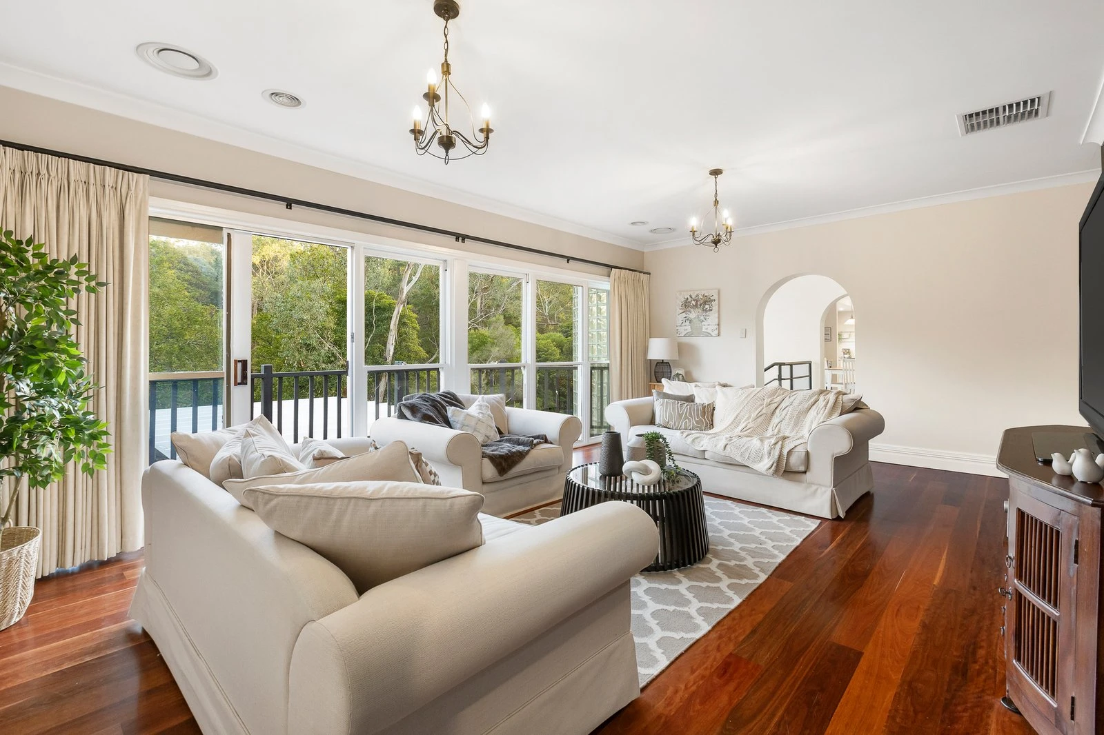 93-95 Gosford Court, Park Orchards, 3114