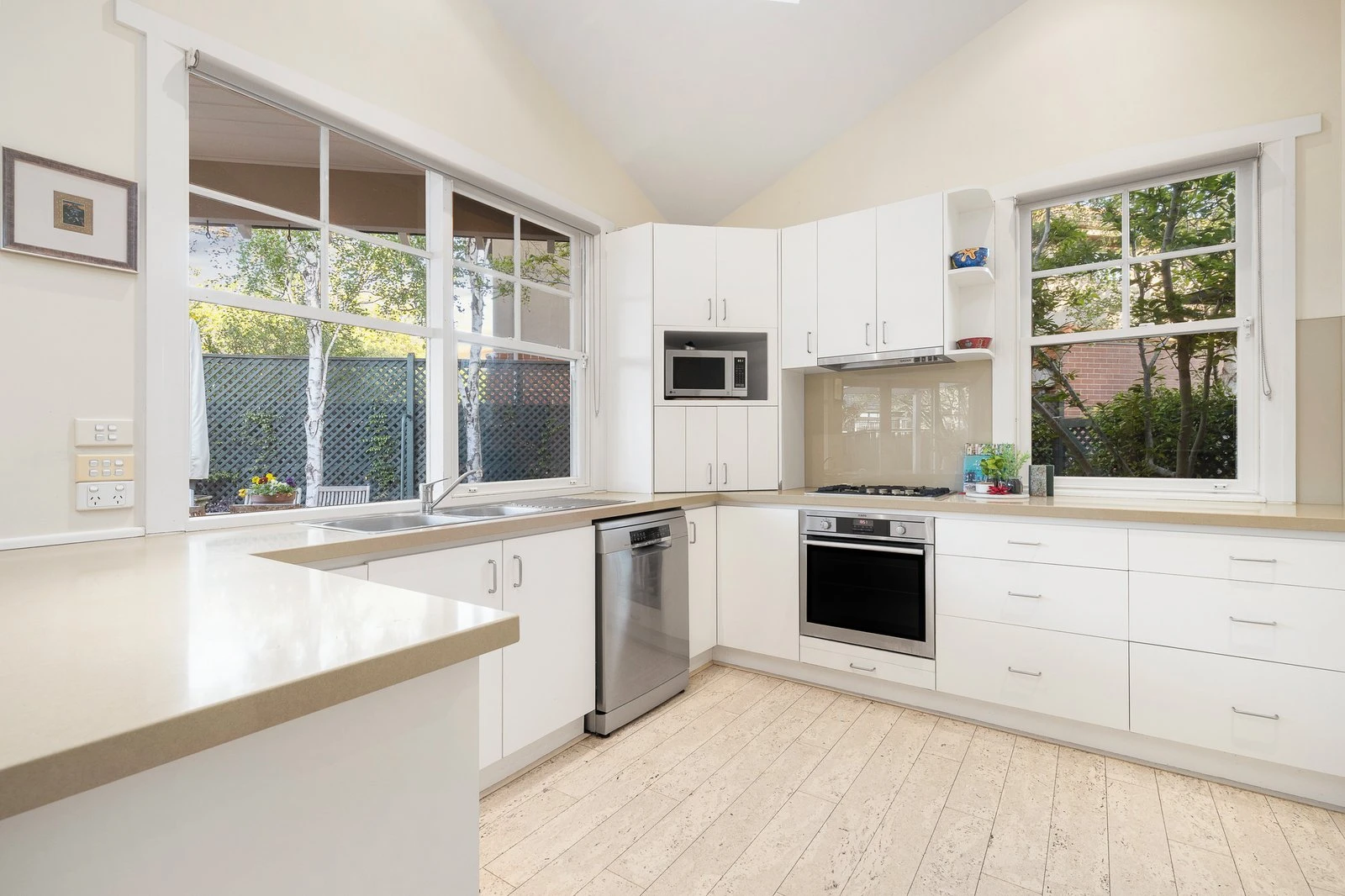 94 Empress Road, Surrey Hills, 3127