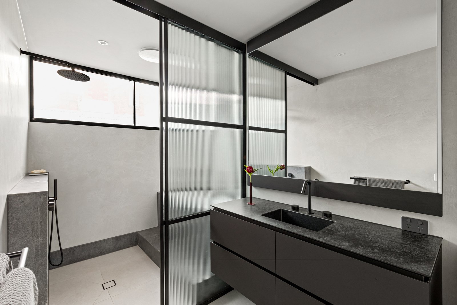 96-98 Napier Street, South Melbourne, 3205