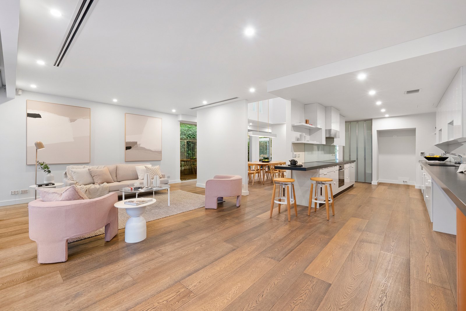 99 Denham Street, Hawthorn, 3122