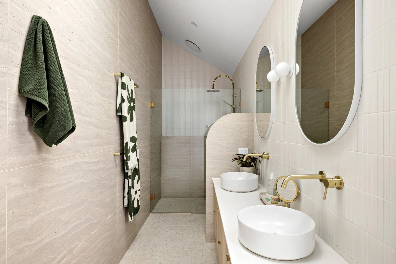 9A Koornalla Crescent, Mount Eliza, 3930