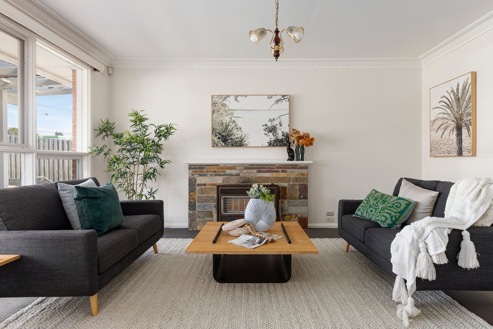 1 Bellevue Avenue, Burwood East, 3151