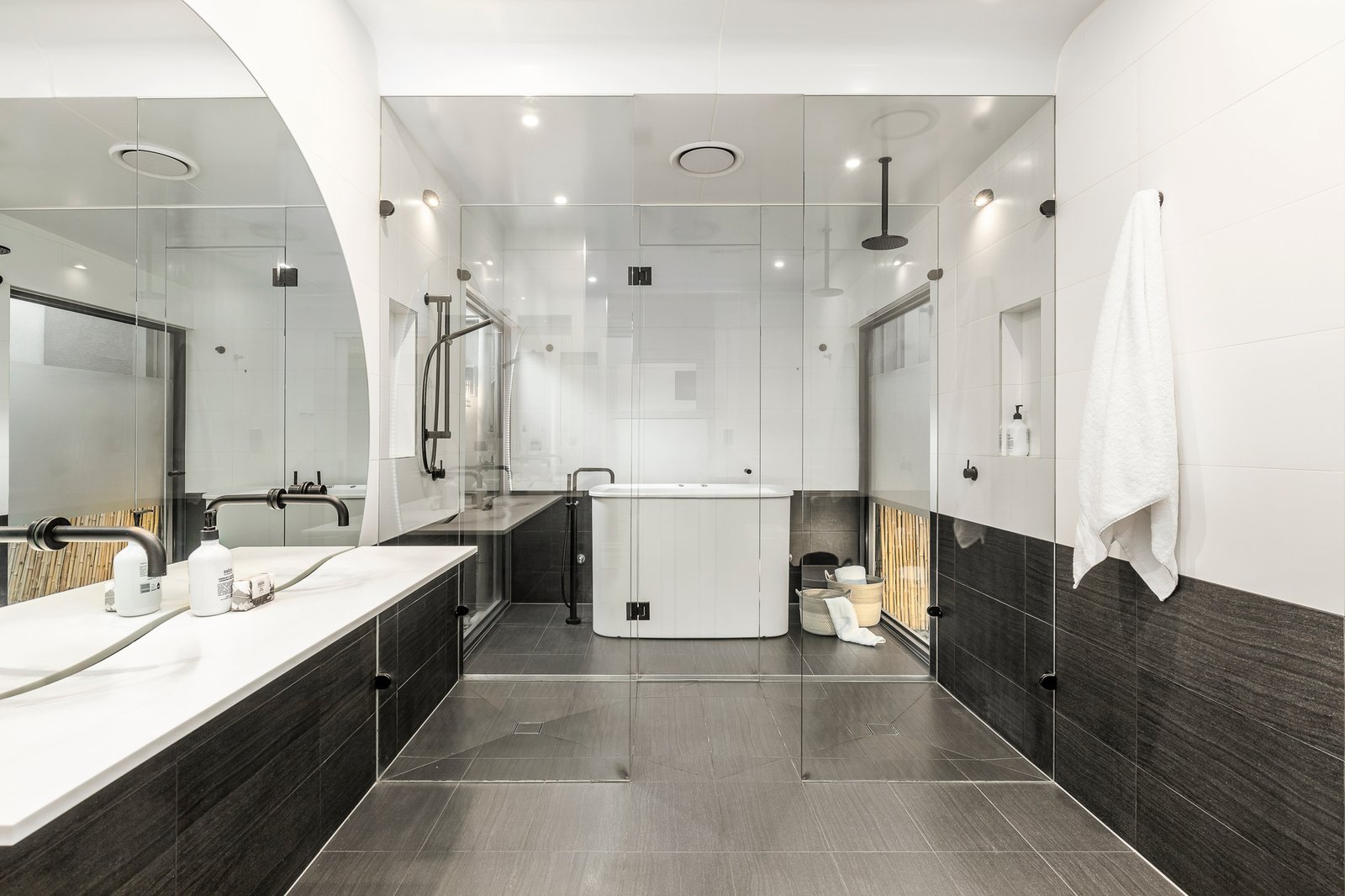 1 Dundas Street, Glen Iris, 3146