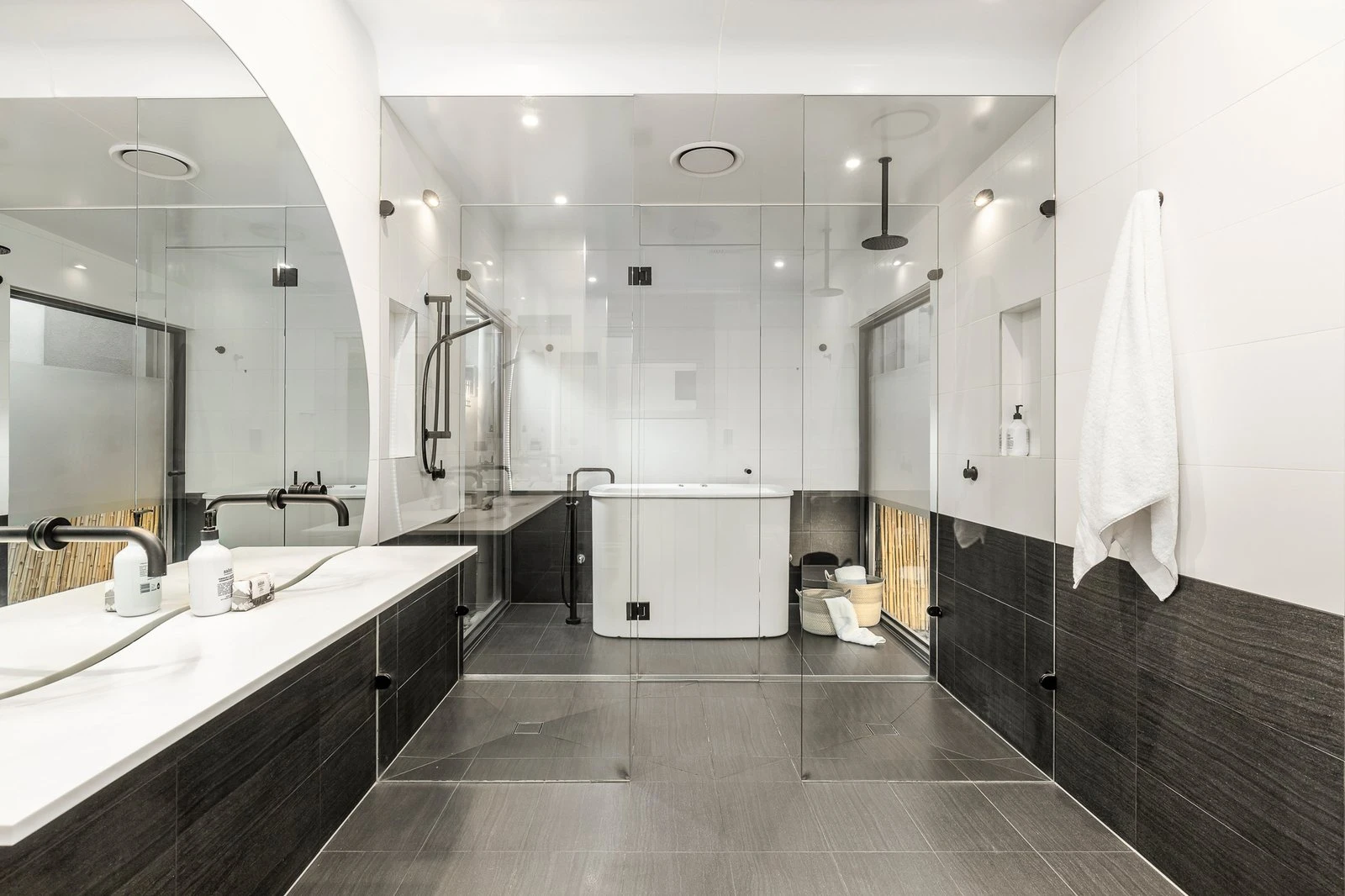 1 Dundas Street, Glen Iris, 3146