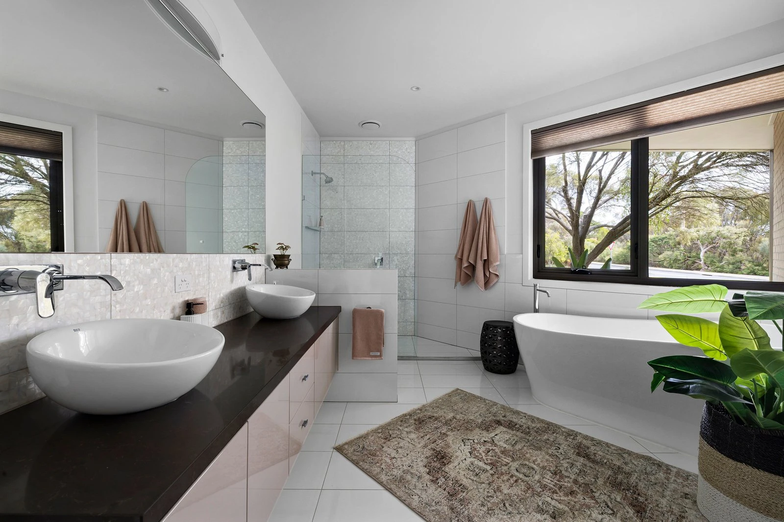 1 Grant Street, Dromana, 3936