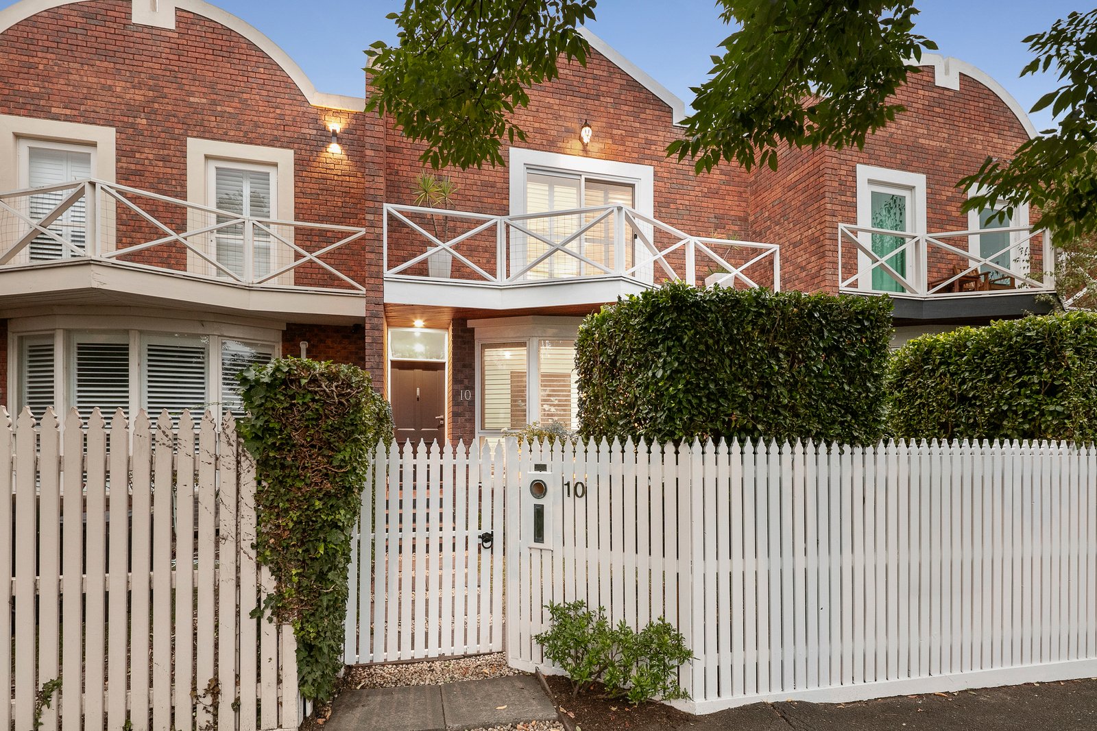 10 Barkly Avenue, Armadale, 3143