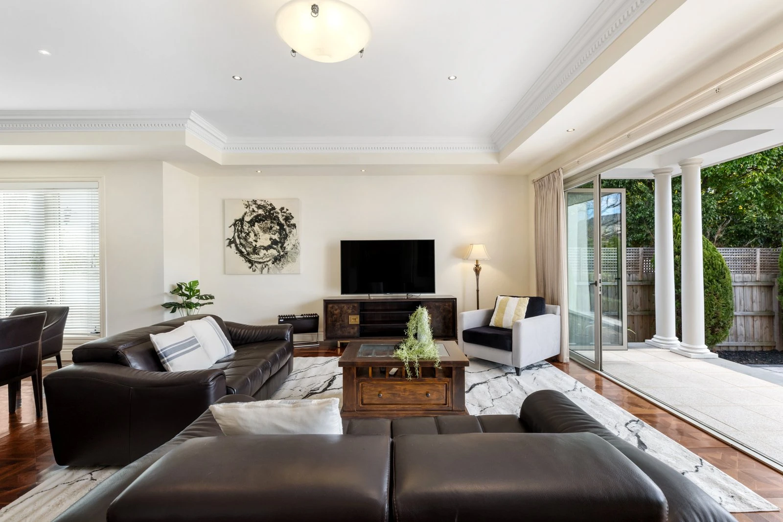 10 Bernborough Avenue, Balwyn, 3103