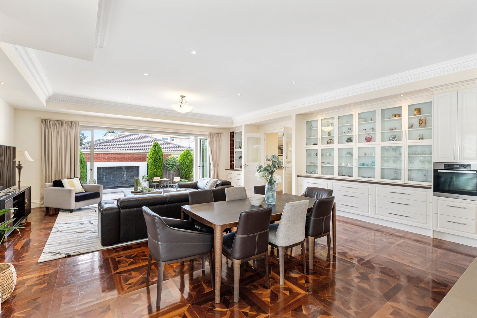 10 Bernborough Avenue, Balwyn, 3103