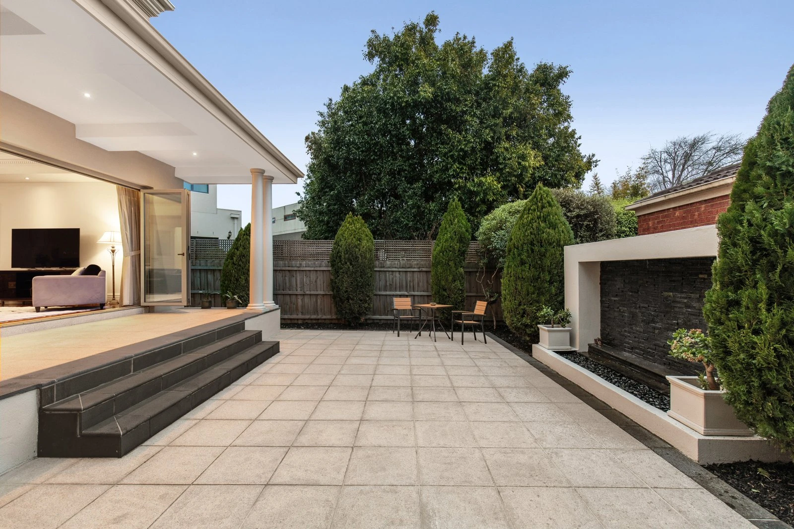 10 Bernborough Avenue, Balwyn, 3103