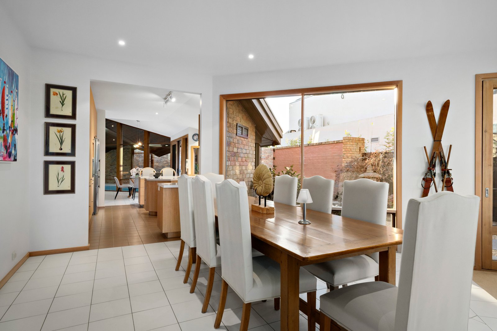 10 Holmwood Avenue, Brighton, 3186