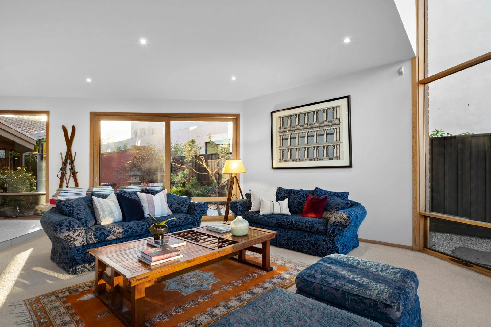 10 Holmwood Avenue, Brighton, 3186