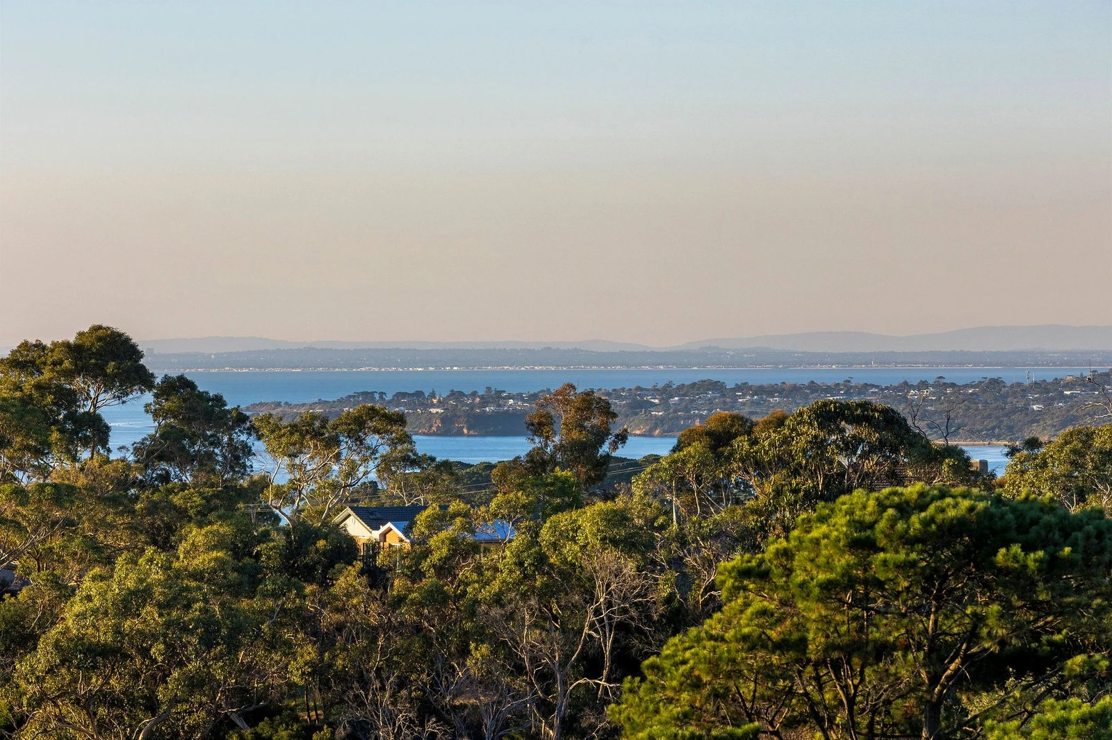 10 Rockleigh Drive, Mount Martha, 3934