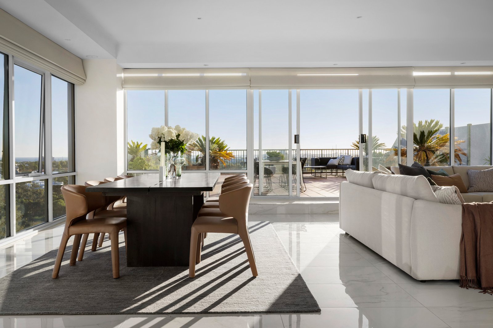 1002/15 Queens Road, Melbourne, 3004
