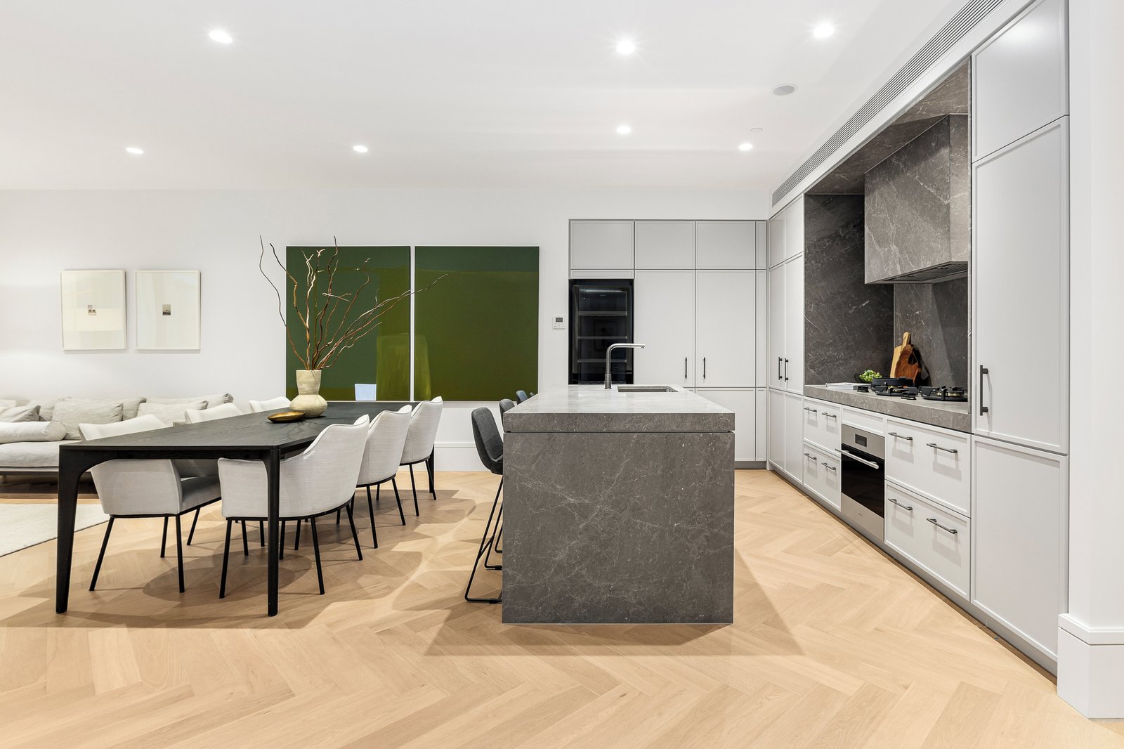 102/380 Albert Street, East Melbourne, 3002