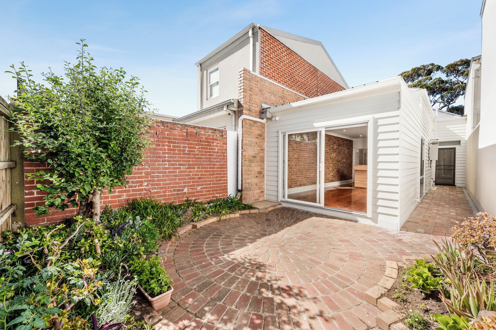 106 Danks Street, Albert Park, 3206