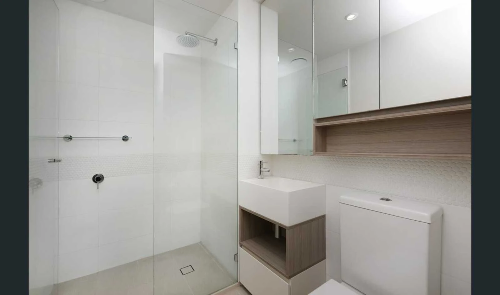 108/140 Dudley Street, West Melbourne, 3003