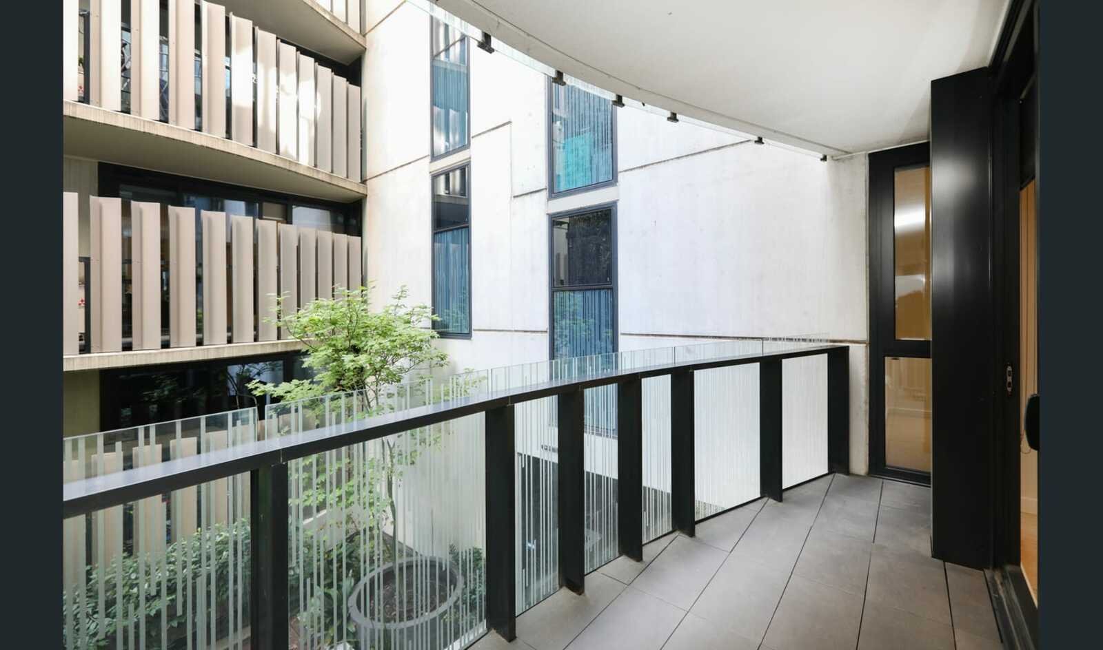 108/140 Dudley Street, West Melbourne, 3003