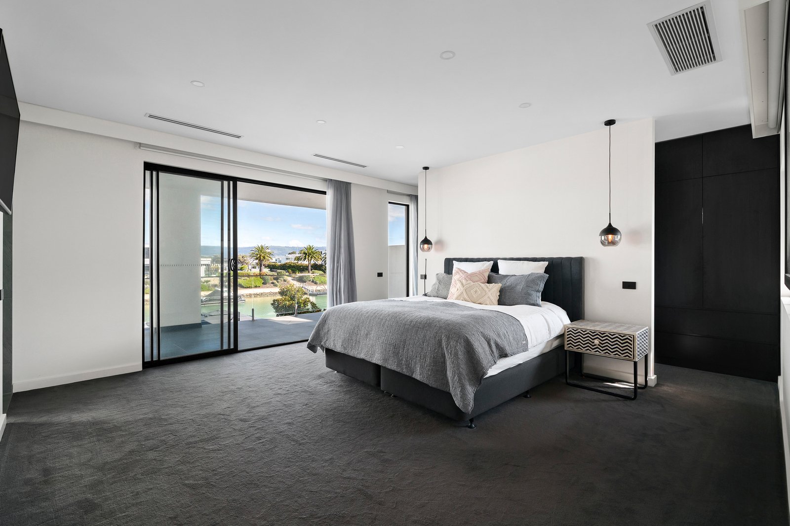 11 Brindabella Point, Safety Beach, 3936