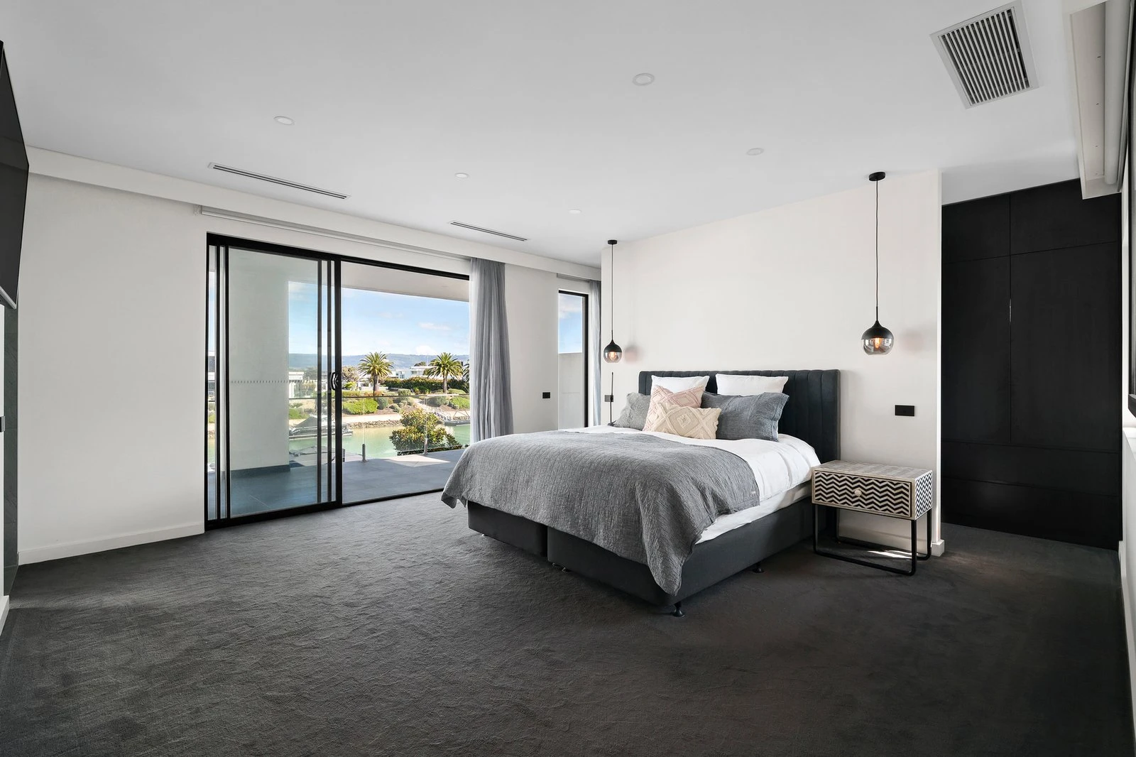 11 Brindabella Point, Safety Beach, 3936