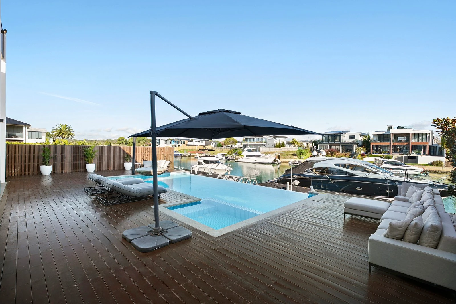 11 Brindabella Point, Safety Beach, 3936