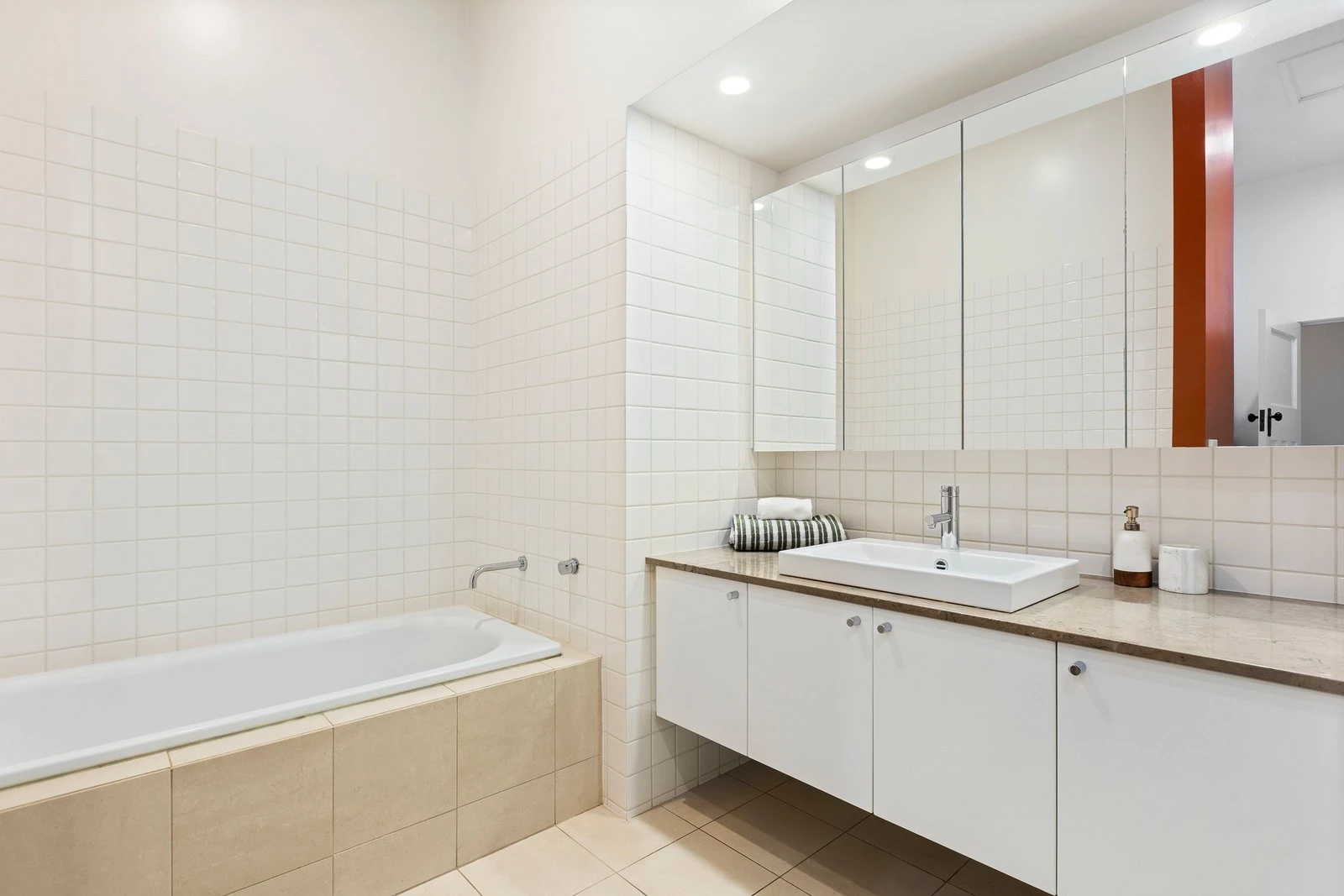 11 Hornby Street, Windsor, 3181